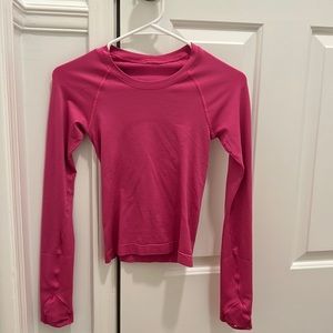 Sonic pink swifty tech size 2